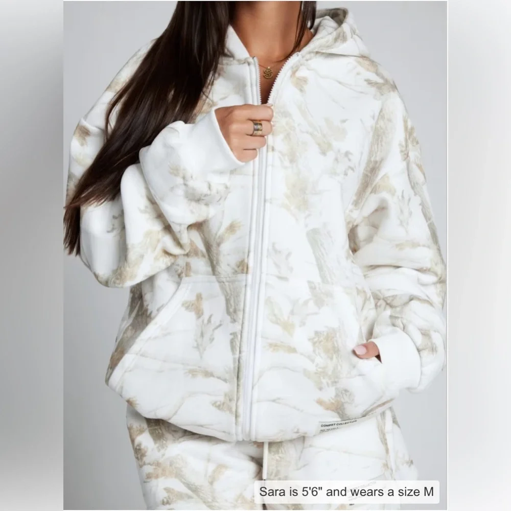 Comfrt Camo zip hoodie - Picture 8 of 13